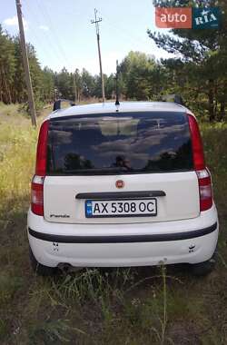 Хэтчбек Fiat Panda 2010 в 
