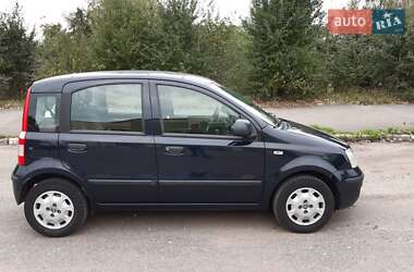 Хэтчбек Fiat Panda 2011 в 