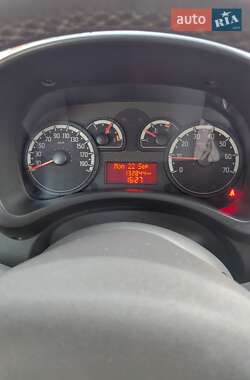 Хэтчбек Fiat Panda 2010 в 