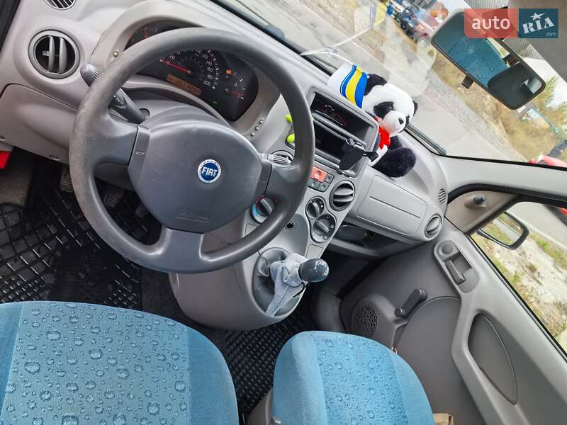 Хэтчбек Fiat Panda 2004 в Киеве фото 4 Хэтчбек Fiat Panda 2004 в Киеве