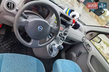 Хэтчбек Fiat Panda 2004 в 