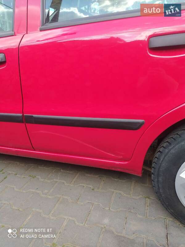 Хэтчбек Fiat Panda 2009 в Черновцах