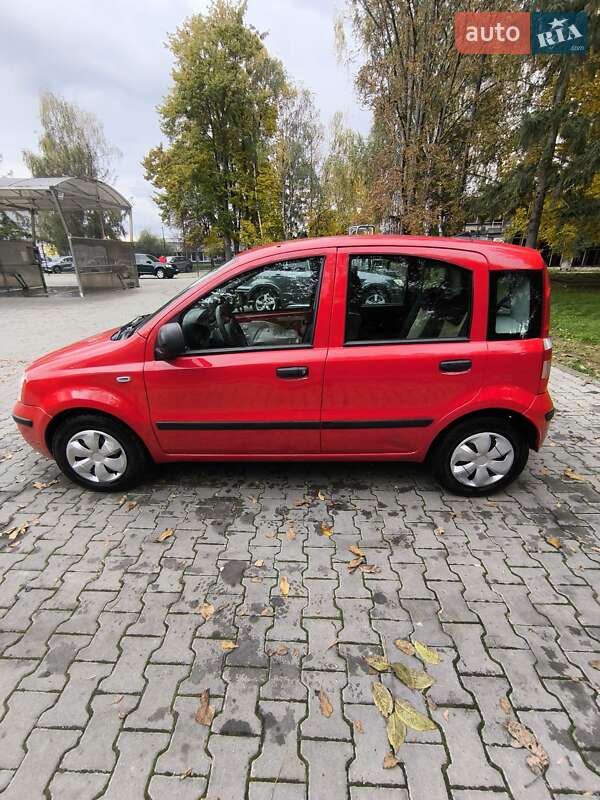 Хэтчбек Fiat Panda 2009 в Черновцах