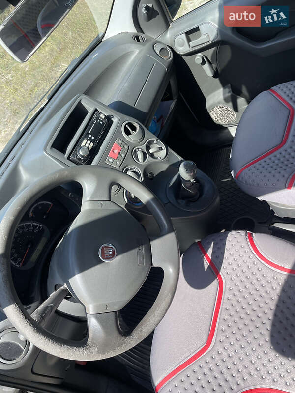 Хэтчбек Fiat Panda 2010 в Славуте