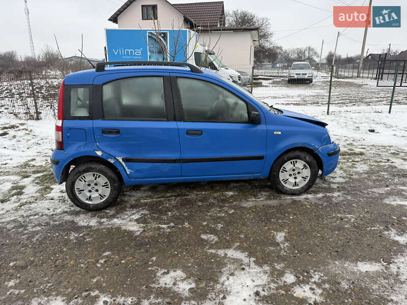 Хэтчбек Fiat Panda 2003 в Новоселице