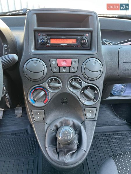 Хэтчбек Fiat Panda 2009 в Дрогобыче фото 6 Хэтчбек Fiat Panda 2009 в Дрогобыче