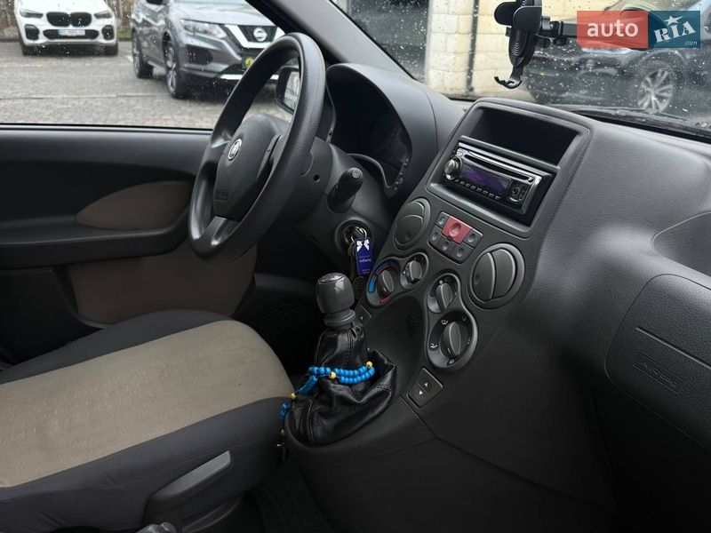 Хэтчбек Fiat Panda 2008 в Ивано-Франковске