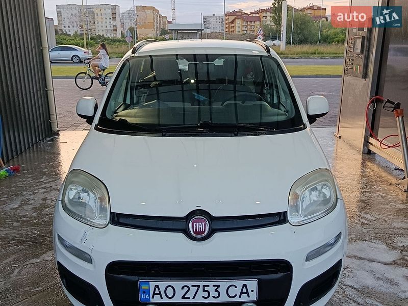 Хэтчбек Fiat Panda 2012 в Ужгороде