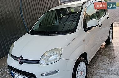 Хэтчбек Fiat Panda 2012 в Ужгороде