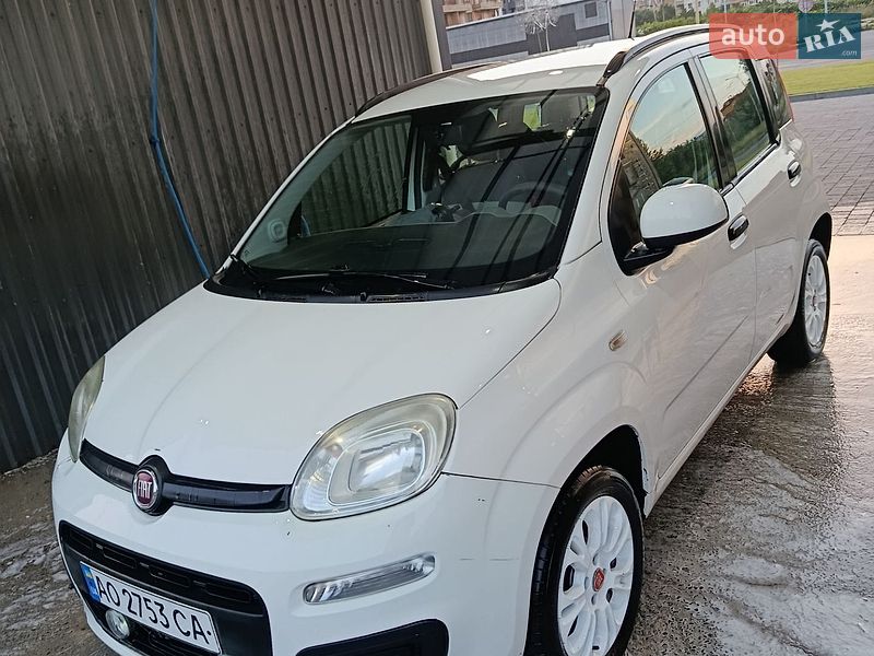 Хэтчбек Fiat Panda 2012 в Ужгороде