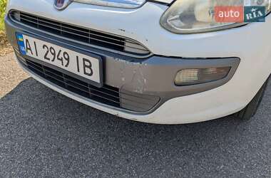 Хэтчбек Fiat Punto Evo 2011 в 