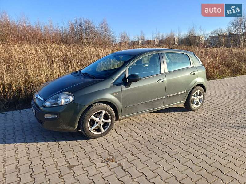 Хэтчбек Fiat Punto Evo 2010 в Львове