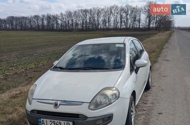 Хетчбек Fiat Punto Evo 2011 в Києві