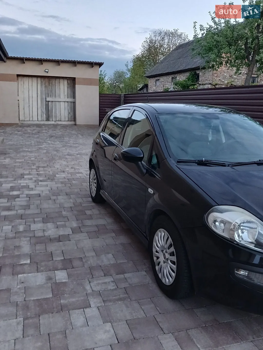 2010 Fiat Punto - мініатюра 16