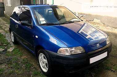 Хэтчбек Fiat Punto 1998 в Ужгороде