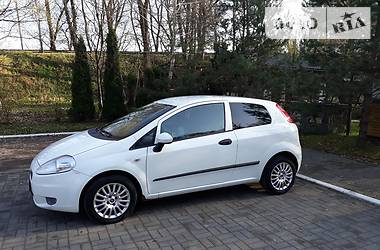 Хэтчбек Fiat Punto 2011 в Дрогобыче