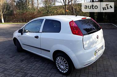 Хэтчбек Fiat Punto 2011 в Дрогобыче