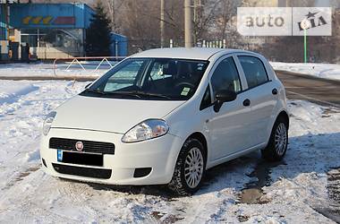 Хэтчбек Fiat Punto 2012 в Киеве