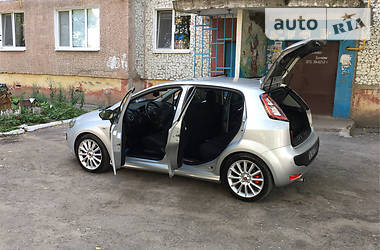 Хетчбек Fiat Punto 2010 в Слов'янську