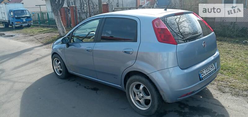 Хетчбек Fiat Punto 2008 в Стрию фото 3 Хетчбек Fiat Punto 2008 в Стрию