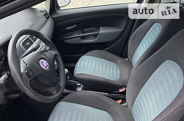 Хетчбек Fiat Punto 2008 в 