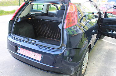Купе Fiat Punto 2009 в Ровно