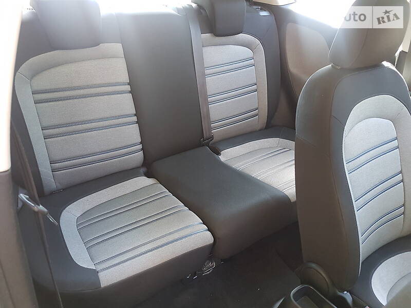 Хетчбек Fiat Punto 2011 в Києві фото 28 Хетчбек Fiat Punto 2011 в Києві