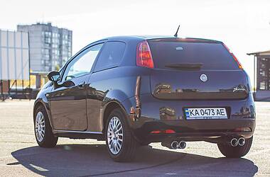 Хетчбек Fiat Punto 2008 в 