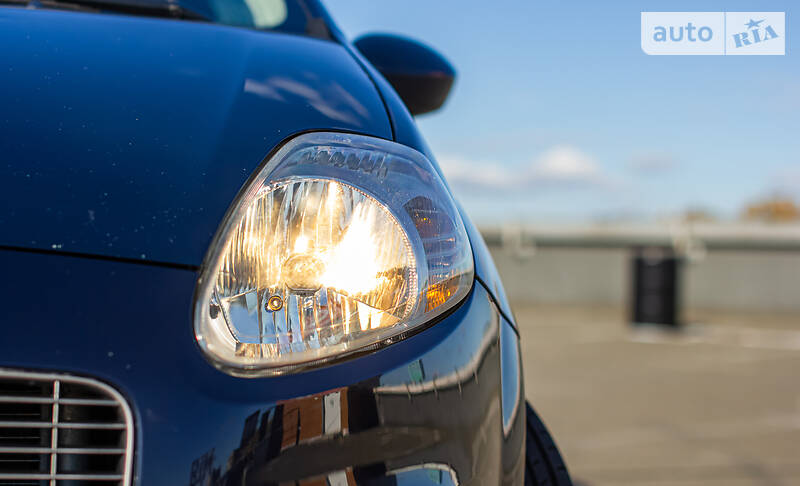 Хетчбек Fiat Punto 2008 в Києві