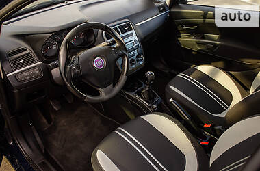 Хетчбек Fiat Punto 2008 в 
