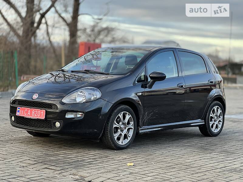 Хэтчбек Fiat Punto 2014 в 