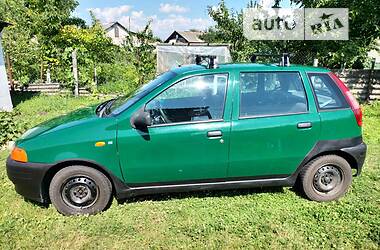 Хетчбек Fiat Punto 1999 в Ніжині