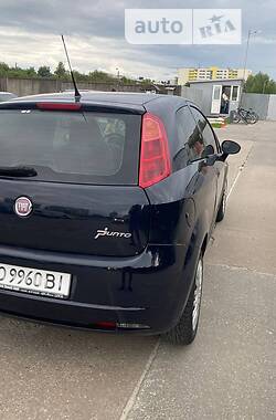 Хэтчбек Fiat Punto 2010 в Львове