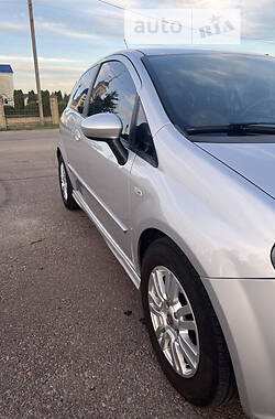 Хэтчбек Fiat Punto 2010 в Костополе