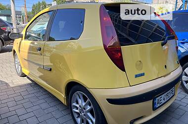 Хетчбек Fiat Punto 2002 в Дніпрі