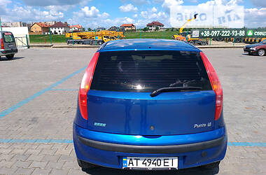 Хэтчбек Fiat Punto 2001 в Черновцах