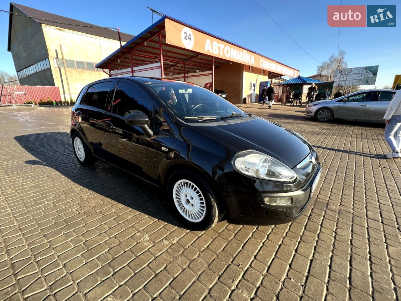 2012 Fiat Punto - мініатюра 18