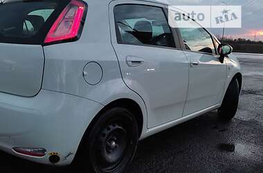 Хэтчбек Fiat Punto 2013 в Мукачево