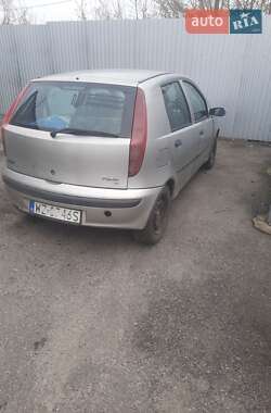 Универсал Fiat Punto 2002 в 