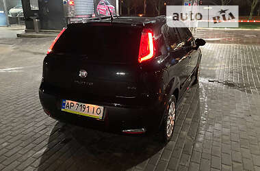 Хетчбек Fiat Punto 2011 в Запоріжжі