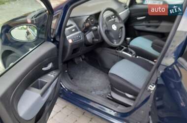 Хэтчбек Fiat Punto 2008 в Калуше