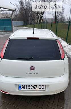 Хэтчбек Fiat Punto 2013 в Киеве