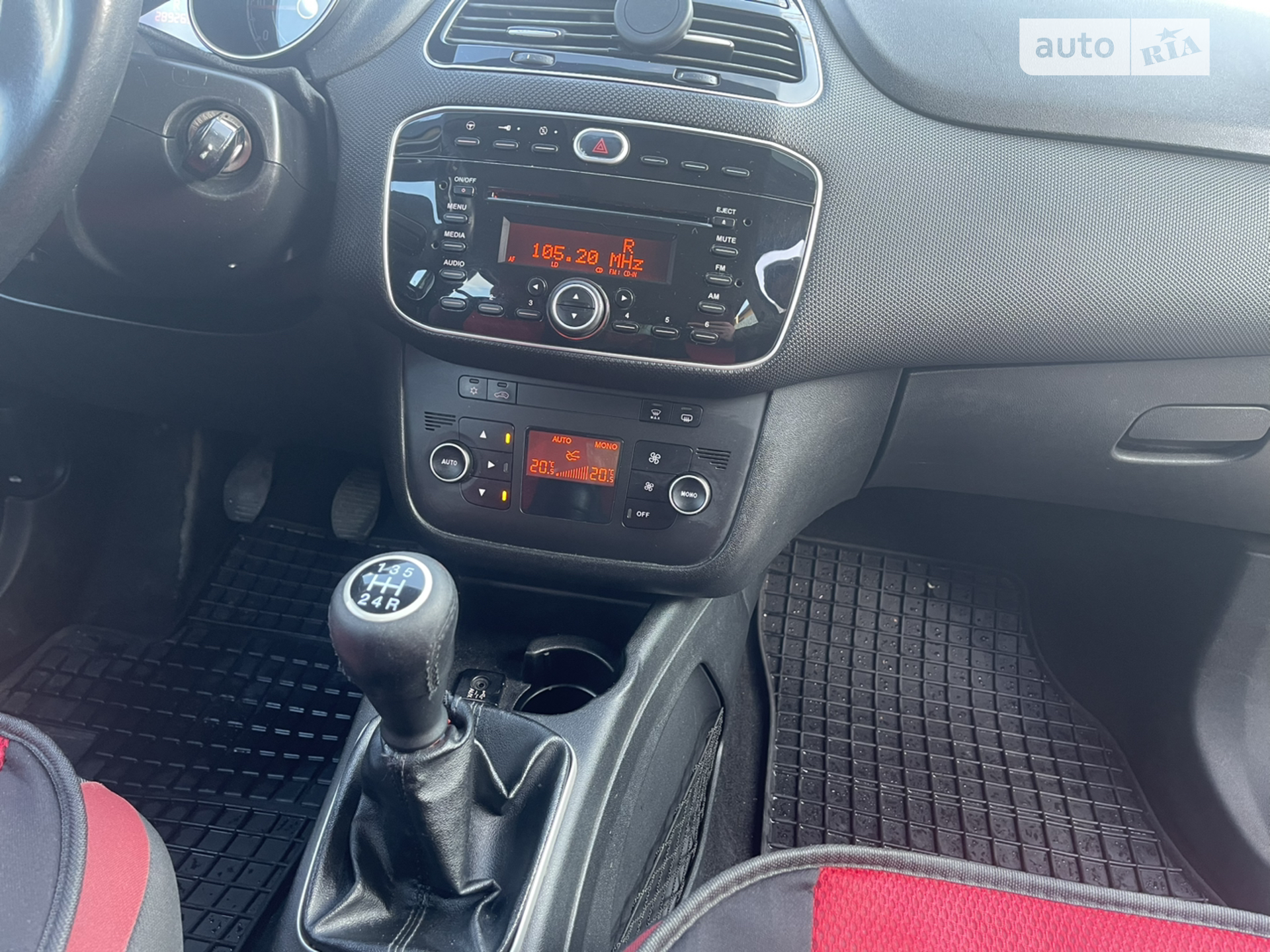 2012 Fiat Punto - мініатюра 22