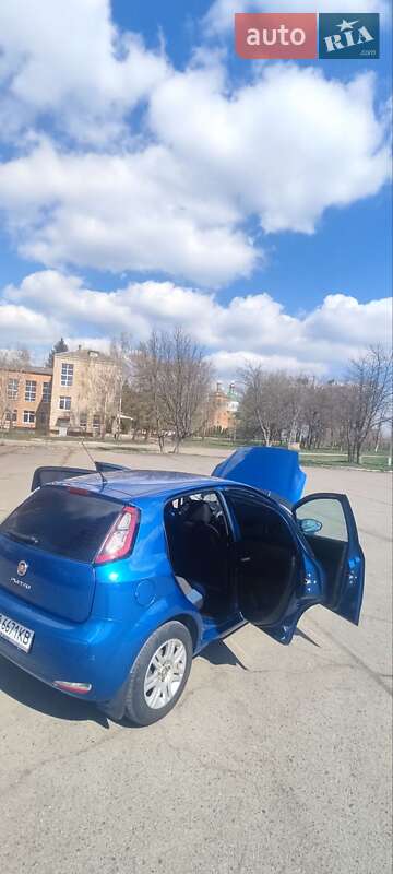 Хэтчбек Fiat Punto 2013 в Тальном