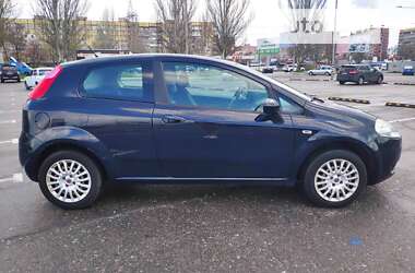 Хэтчбек Fiat Punto 2009 в Днепре