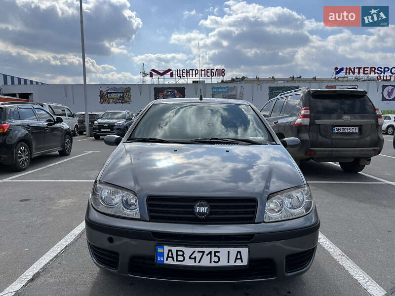 Хэтчбек Fiat Punto 2005 в Виннице