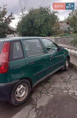 Хэтчбек Fiat Punto 1999 в 