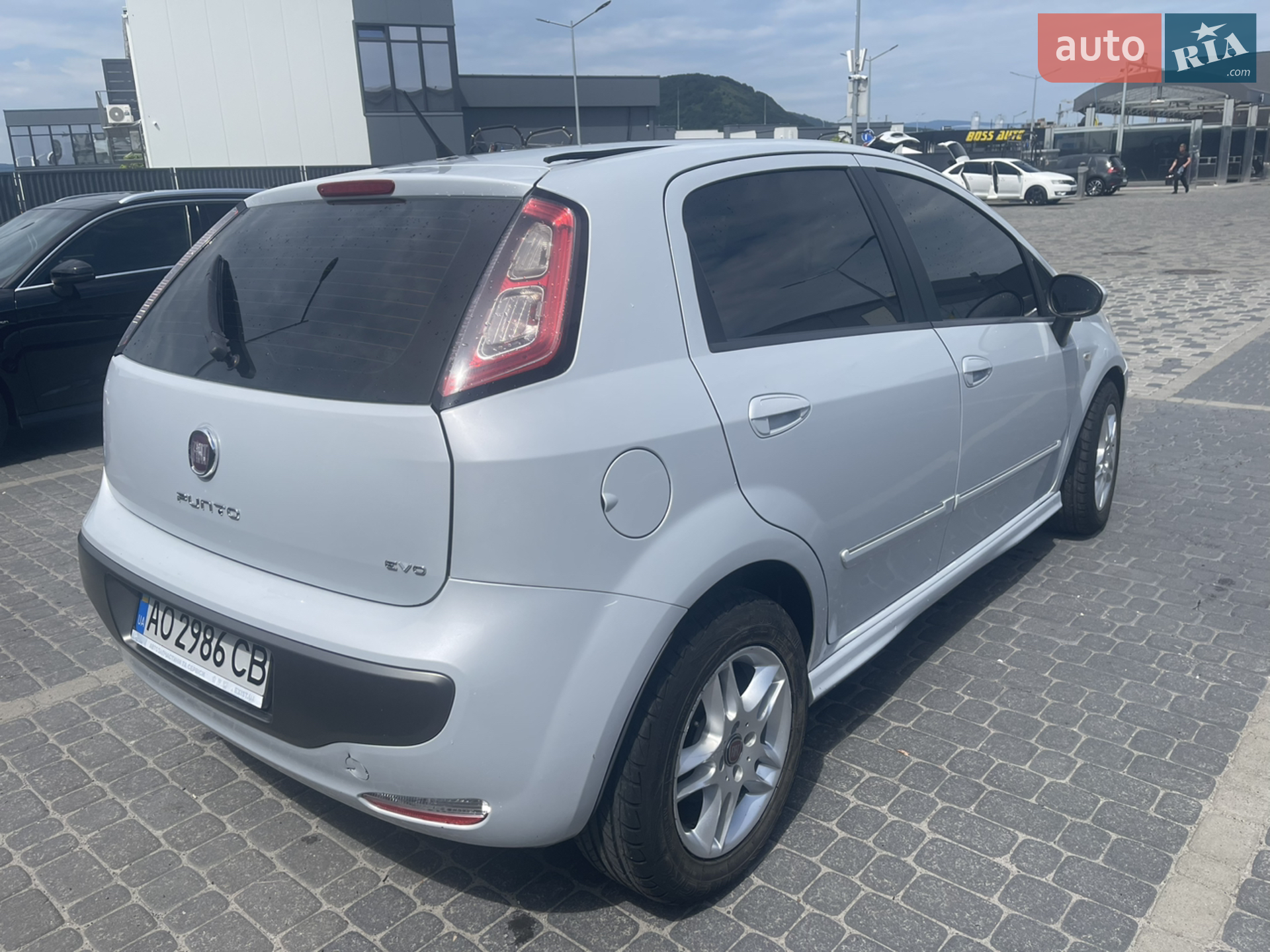 2011 Fiat Punto - мініатюра 3