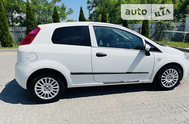 Хетчбек Fiat Punto 2012 в Івано-Франківську