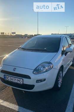 Хэтчбек Fiat Punto 2015 в Львове